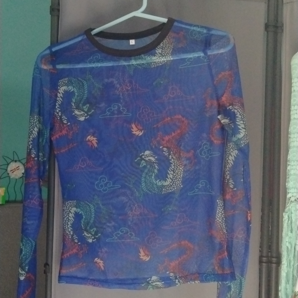 Clothes - Picture 8 of 12